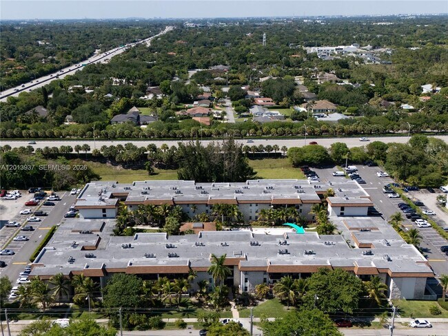 Building Photo - 7487 SW 82nd St