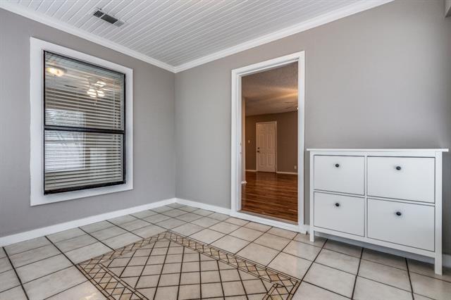 Building Photo - 312 Mockingbird Ln