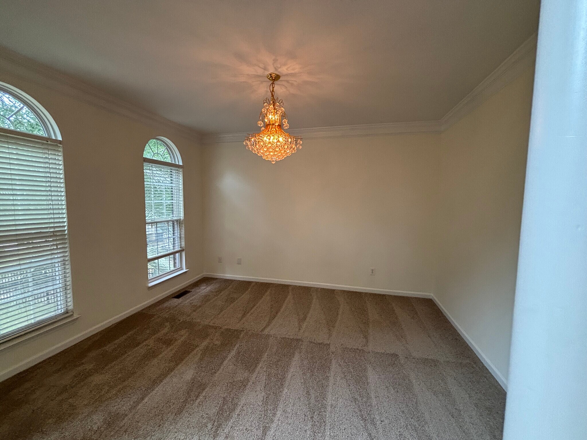 Building Photo - 15938 Wayland Dr
