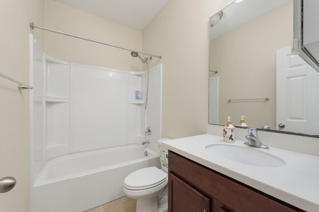 Building Photo - Single Family home in Shearwater