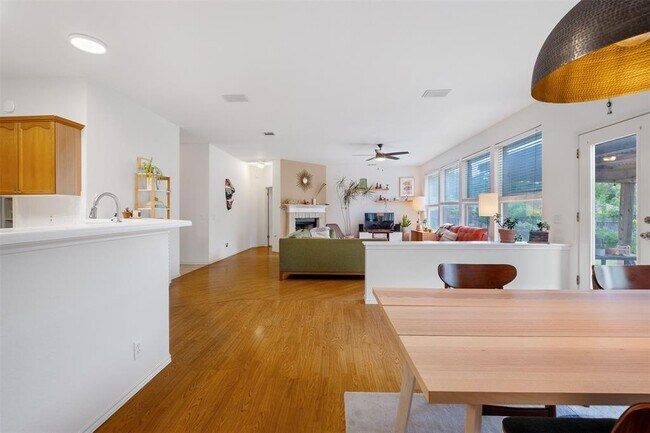 Building Photo - 16853 Tortoise St