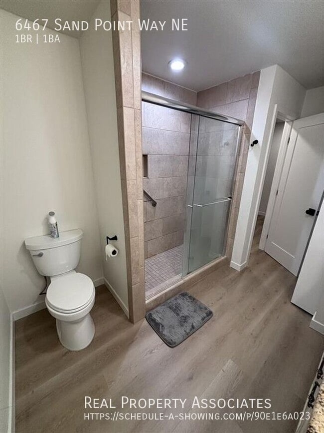 Building Photo - 6467 Sand Point Way NE