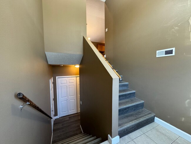 Building Photo - Updated Split Level 4 Bedroom Home with a ...