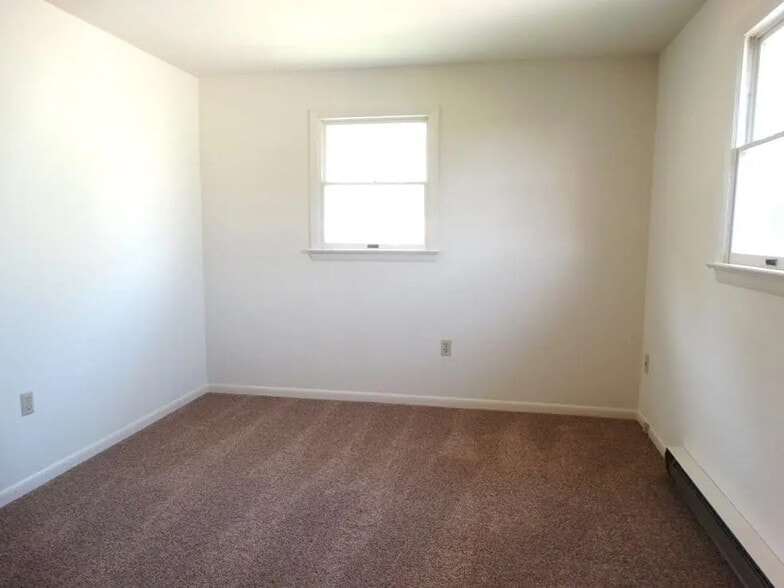 Building Photo - 313 Fulton St