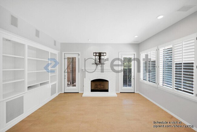 Building Photo - 3646 Cll Jazmin