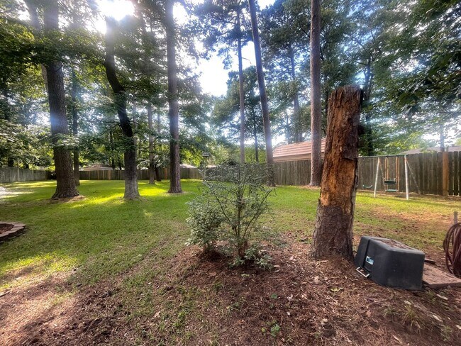 Building Photo - Dogwood Beauty in Haughton