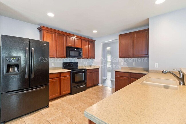 Building Photo - 47 Glenwood Ct