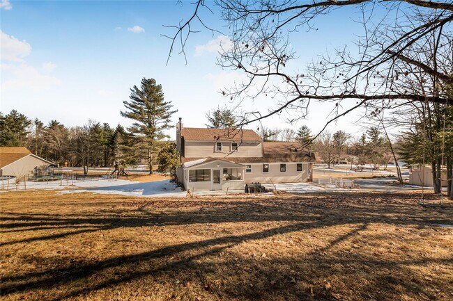 Building Photo - 38 Marjorie Dr