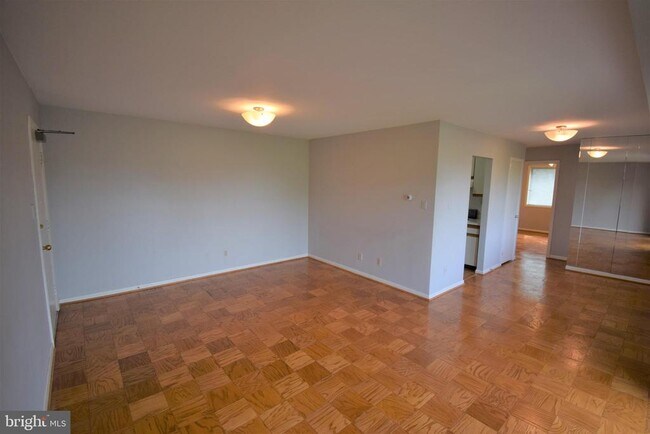 Building Photo - 4373 Cherry Hill Rd