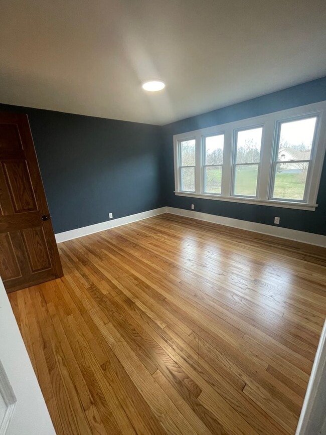 Building Photo - Four Bedroom Farmhouse on Three Acres | Flexible Move-in Date!
