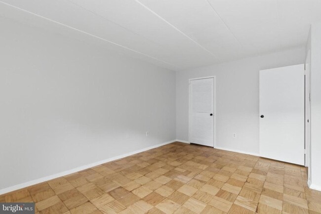 Building Photo - 2614 Fort Farnsworth Rd