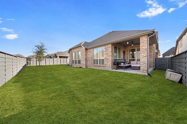 Building Photo - 549 Cedarwood St