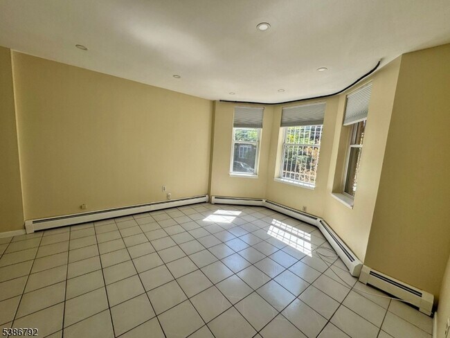 Building Photo - 56 Liberty Pl