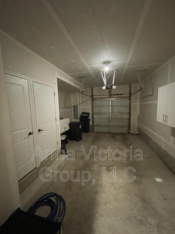 Building Photo - 10502 Galena Ln