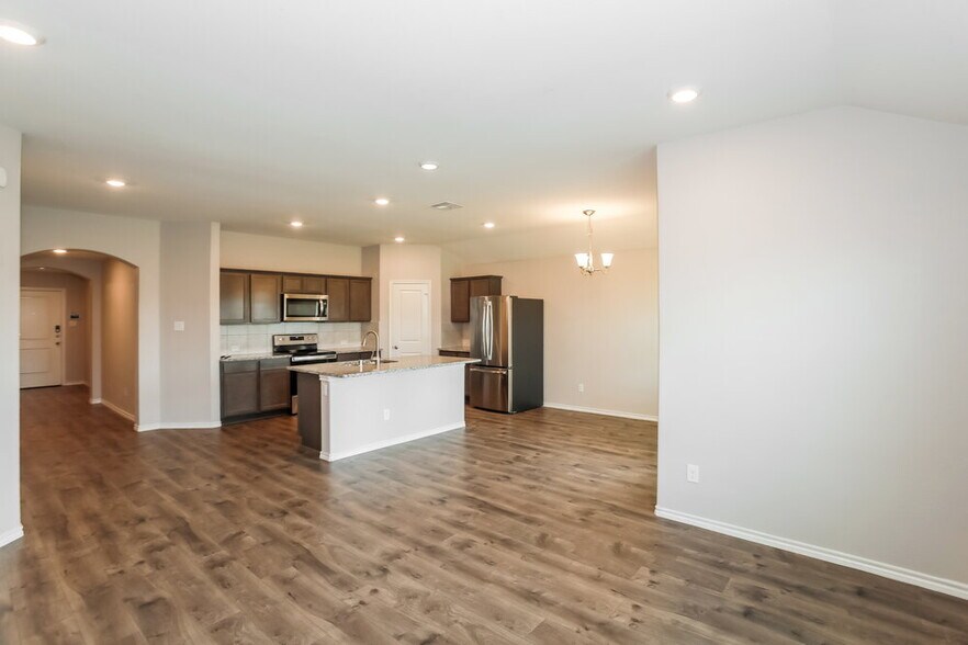 Building Photo - 980 Alton Dr