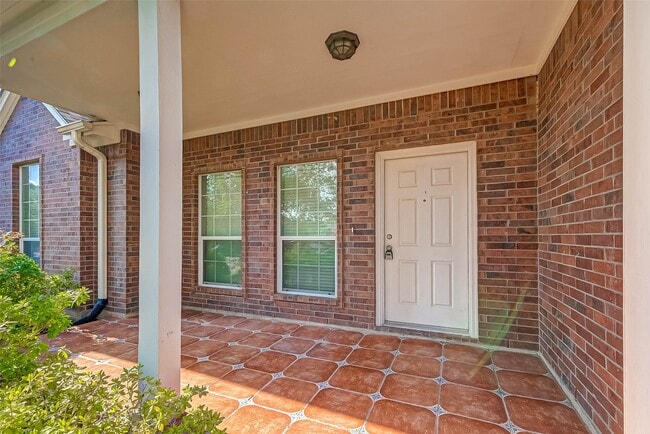 Building Photo - 987 Arbor Crossing