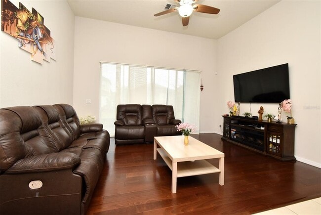 Building Photo - 7968 Corkfield Ave