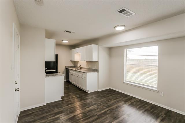 Building Photo - 1403 Berry Dr