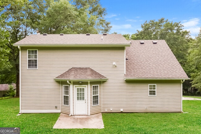 Building Photo - 1790 Richard Rd NE