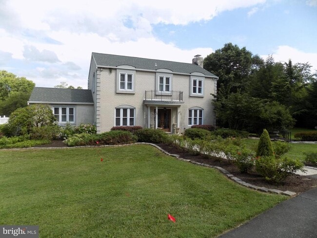 Building Photo - 313 Glenville Rd