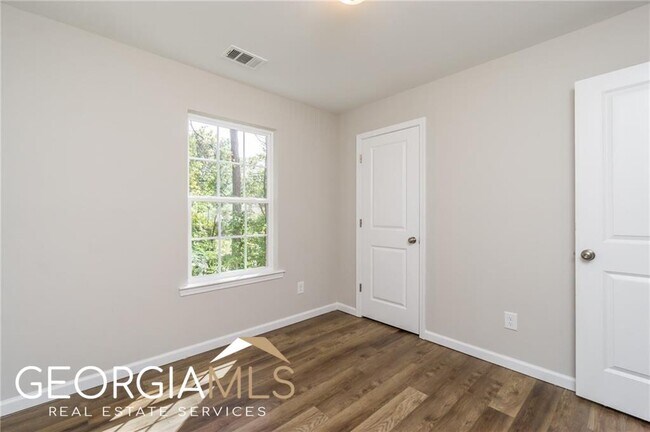 Building Photo - 3195 Braselton Hwy