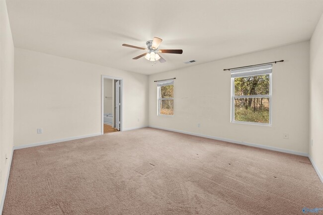 Building Photo - 313 Mertle Dr