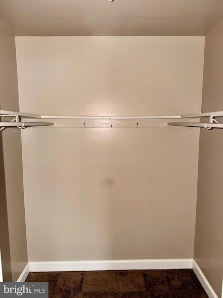 Building Photo - 9282 Adelphi Rd