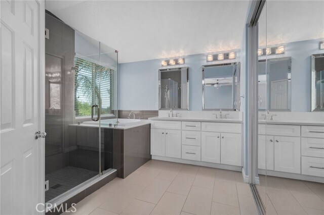 Building Photo - 14253 Sapphire Hill Ln