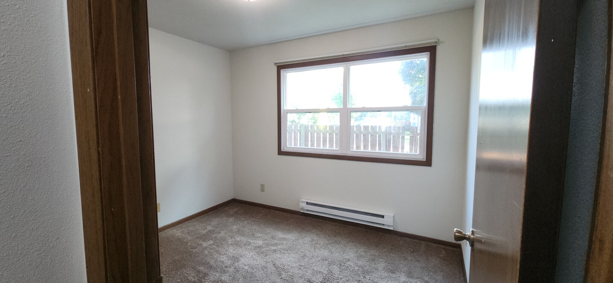 Building Photo - 926 17th St S