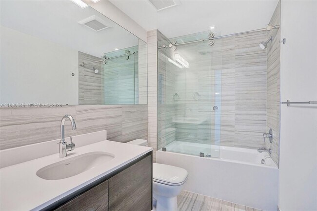 Building Photo - 301 Altara Ave