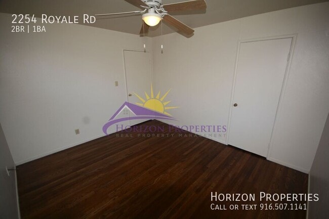 Building Photo - 2254 Royale Rd
