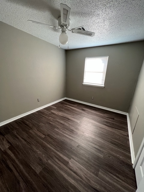 Building Photo - 1028 NW 2nd St