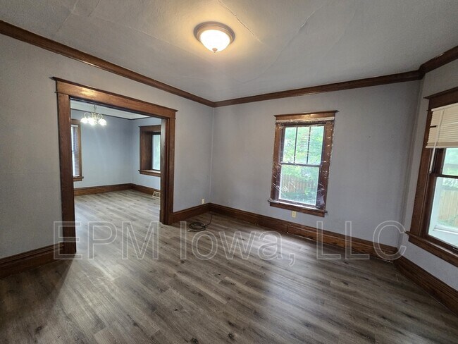 Building Photo - 212 Reed St