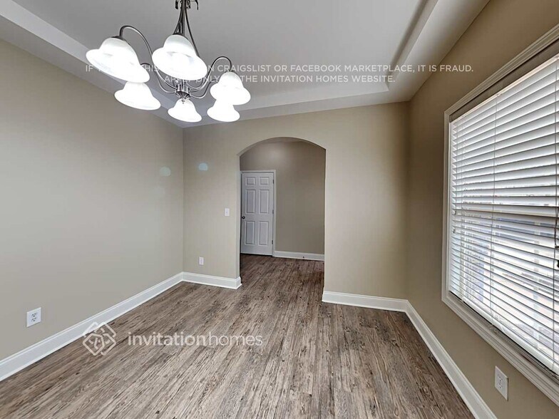 Building Photo - 104 Pristine Dr