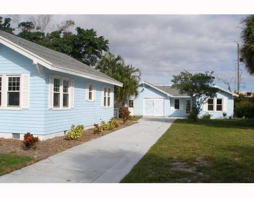 Building Photo - 415 Greenbriar Dr