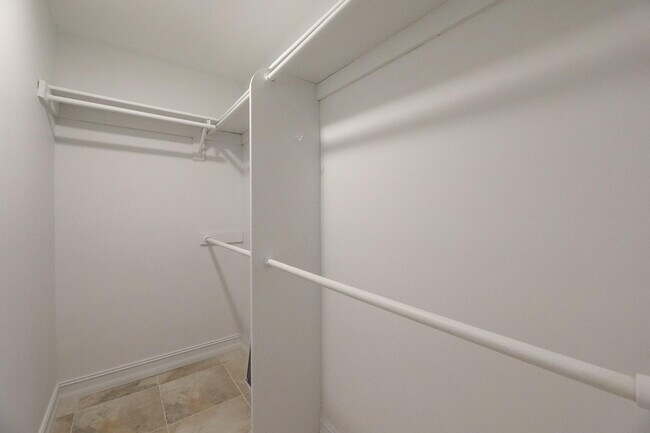 Building Photo - 372 Piedmont H