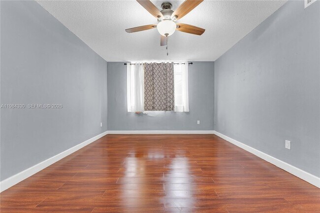 Building Photo - 4540 NW 79th Ave