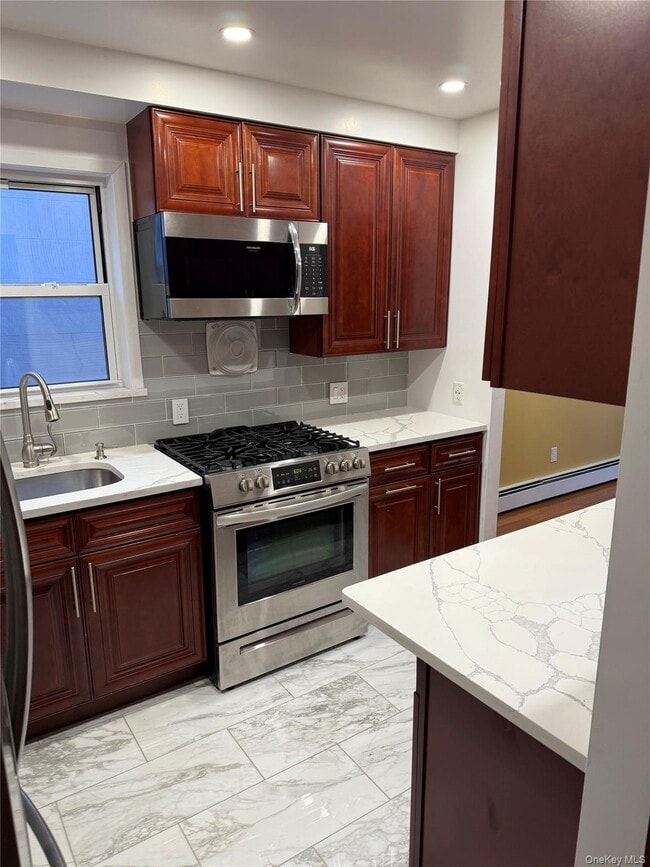 Building Photo - 79-61 78th Ave