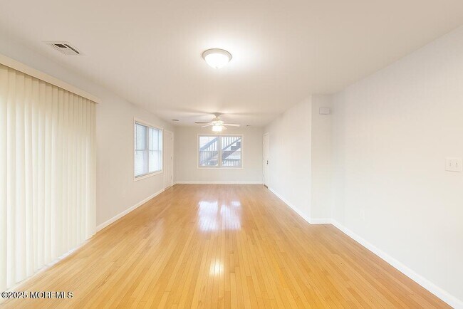 Building Photo - 268 NJ-36