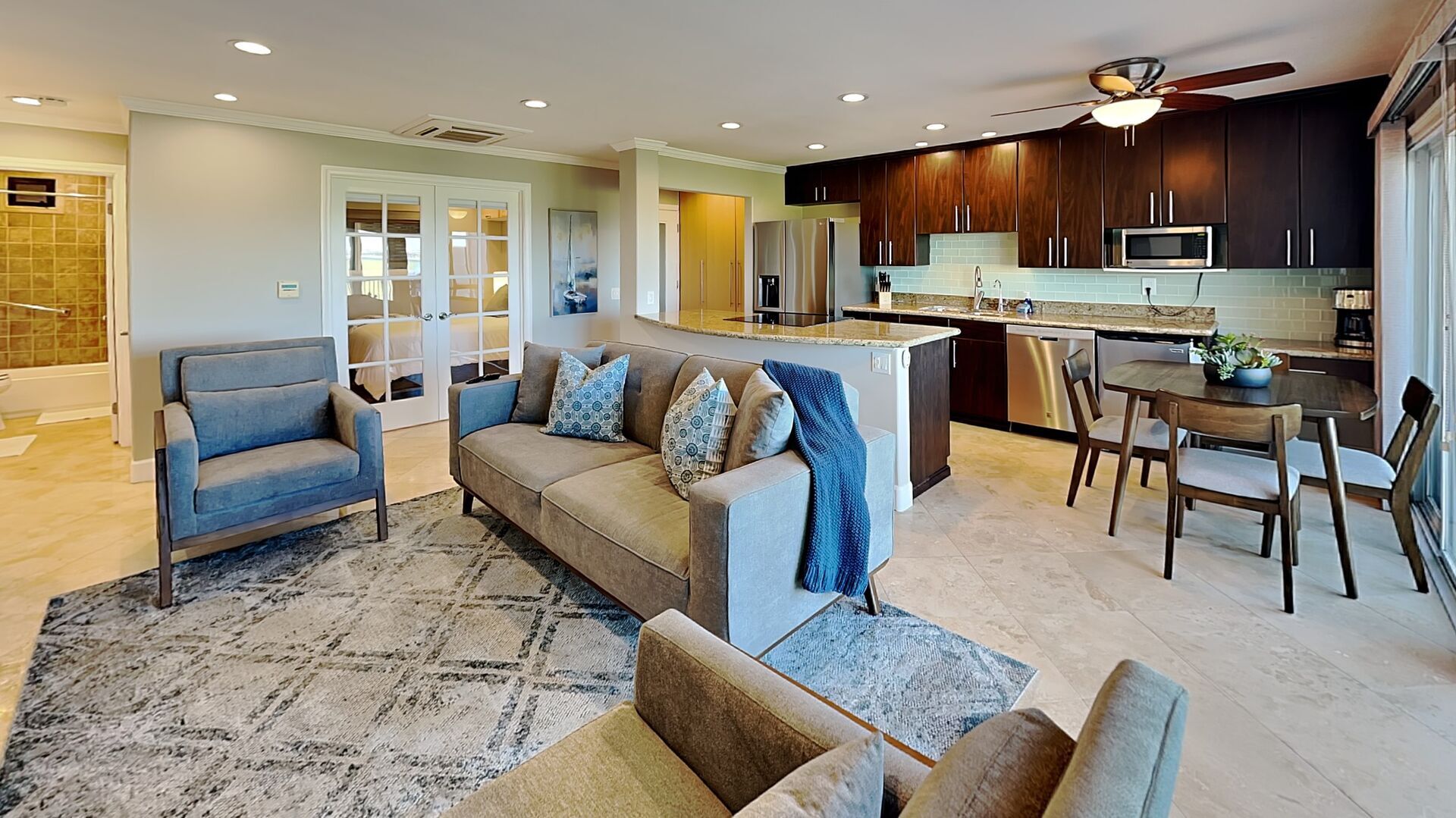 Building Photo - 3999 Crown Point Dr