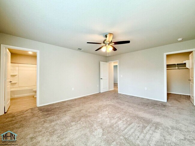 Building Photo - 5606 Dewberry Run