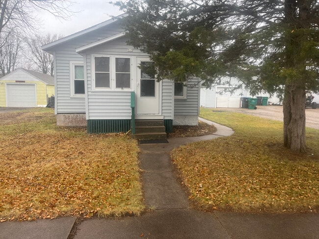 Primary Photo - 515 North St