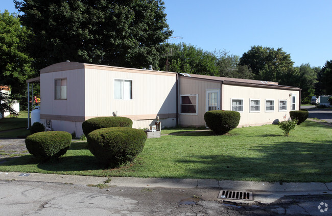 Building Photo - Greenfield Estates MHC