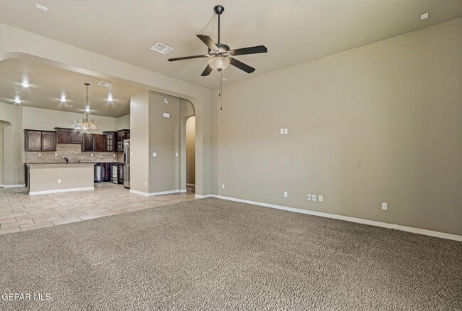 Building Photo - 3133 Clearbrook