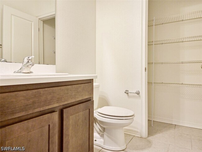 Building Photo - 13715 Garden Hills Dr