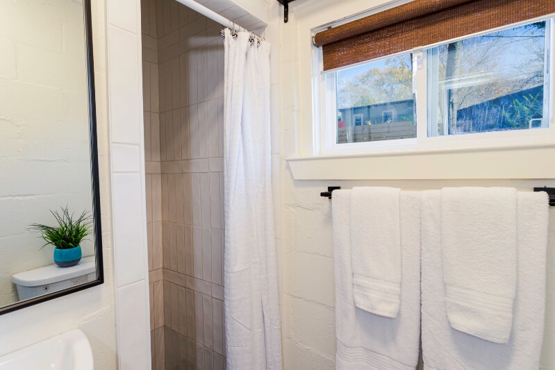 Building Photo - 958 Smith St SW