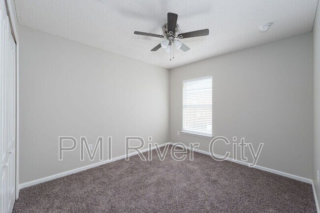 Building Photo - 6522 Skyler Jean Dr