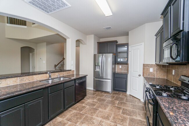 Building Photo - 31 Indian Palms Dr