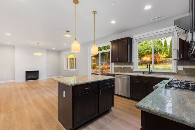 Building Photo - 11722 NE 112th St