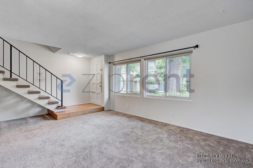 Building Photo - 6631 Wilbur Ave